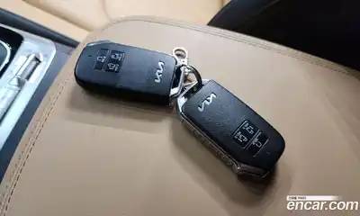 Kia Canival 2023 2.2 Автомат в Москве № 13920, миниатюра 3