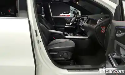 Mercedes-Benz GLA-Class 2022 2.0 Автомат в Москве № 143173, миниатюра 2