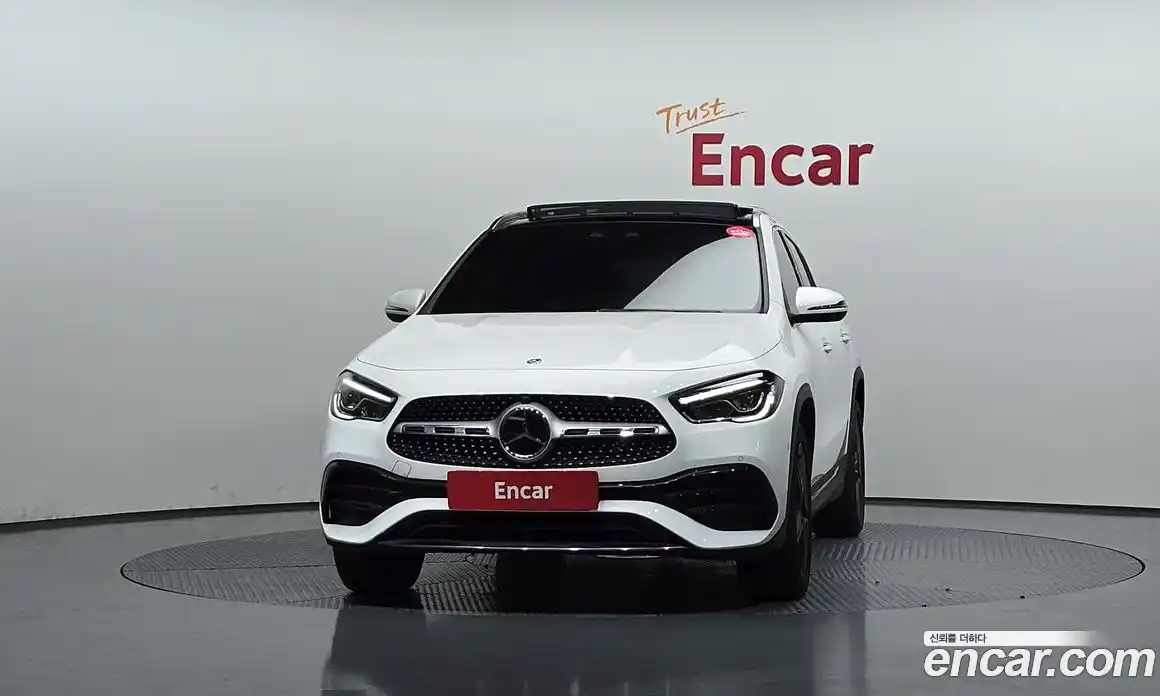 Mercedes-Benz GLA-Class 2022 2.0 Автомат в Москве № 143173, фото 4