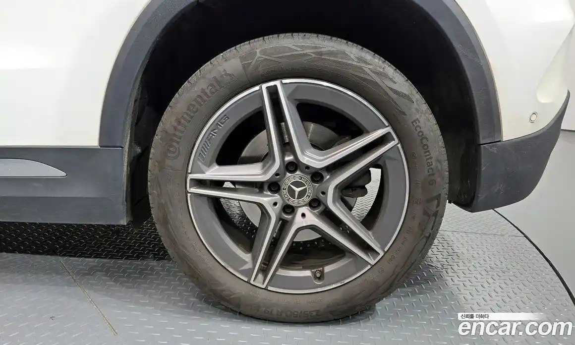 Mercedes-Benz GLA-Class 2022 2.0 Автомат в Москве № 143173, фото 7