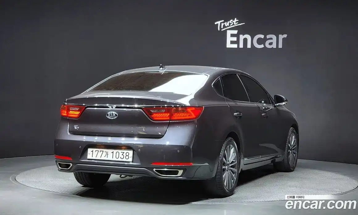 Kia K7 2019 2.4 Автомат в Москве № 14400, фото 10