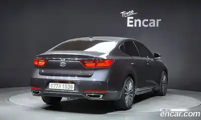 Kia K7 2019 2.4 Автомат в Москве № 14400, миниатюра 10