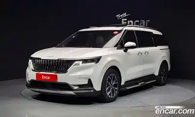 Kia Canival 2023 2.2 Автомат в Москве № 14569, миниатюра 2