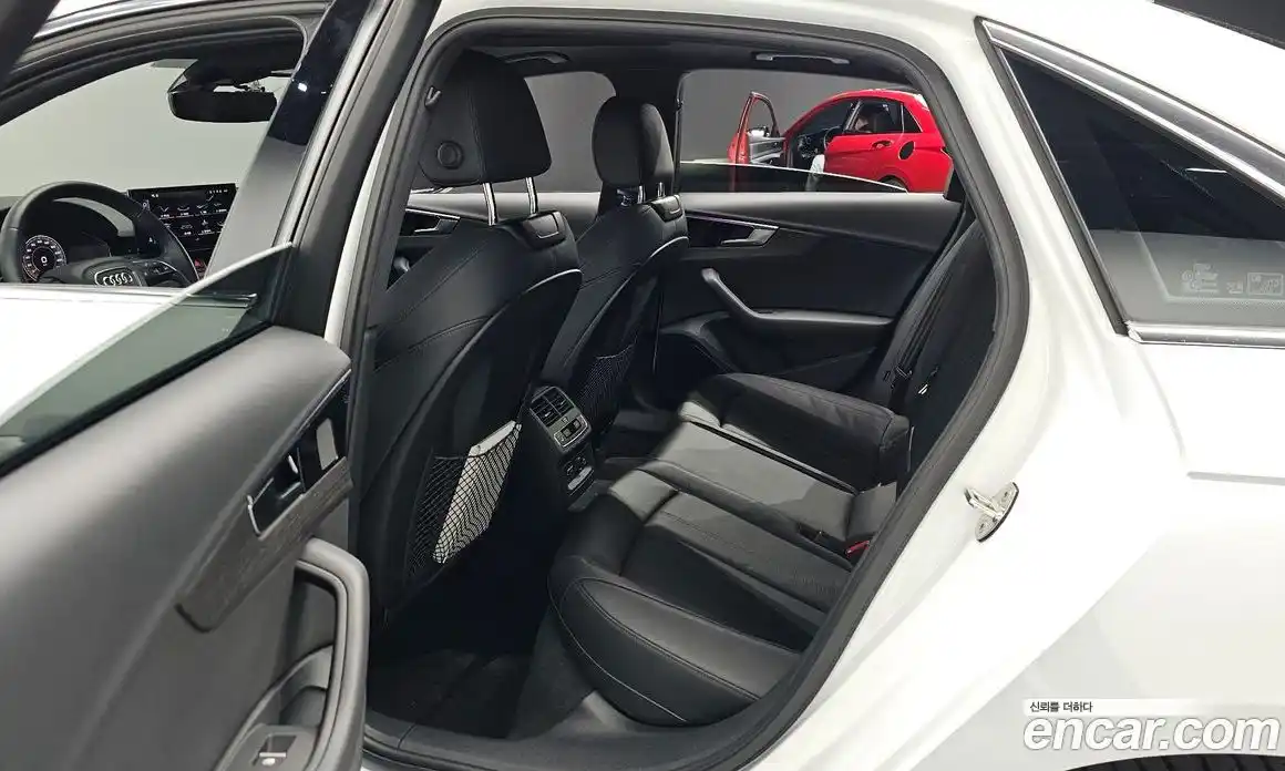 Audi A4 2023 2.0 Автомат в Москве № 146587, фото 17