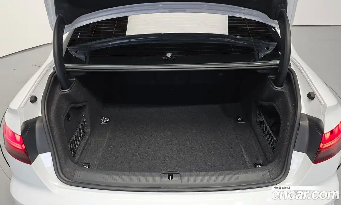 Audi A4 2023 2.0 Автомат в Москве № 146587, фото 10