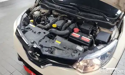 Renault QM3 2015 1.5 Автомат в Москве № 147687, миниатюра 5