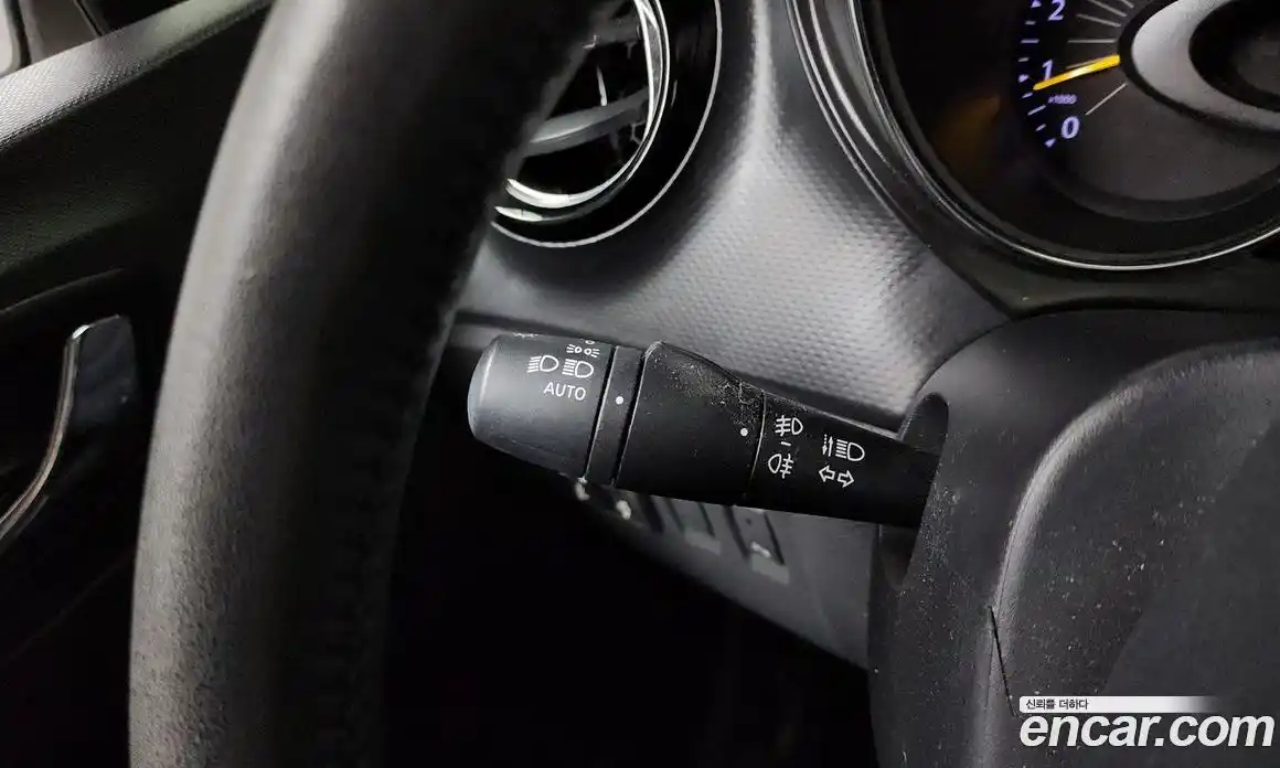 Renault QM3 2015 1.5 Автомат в Москве № 147687, фото 6