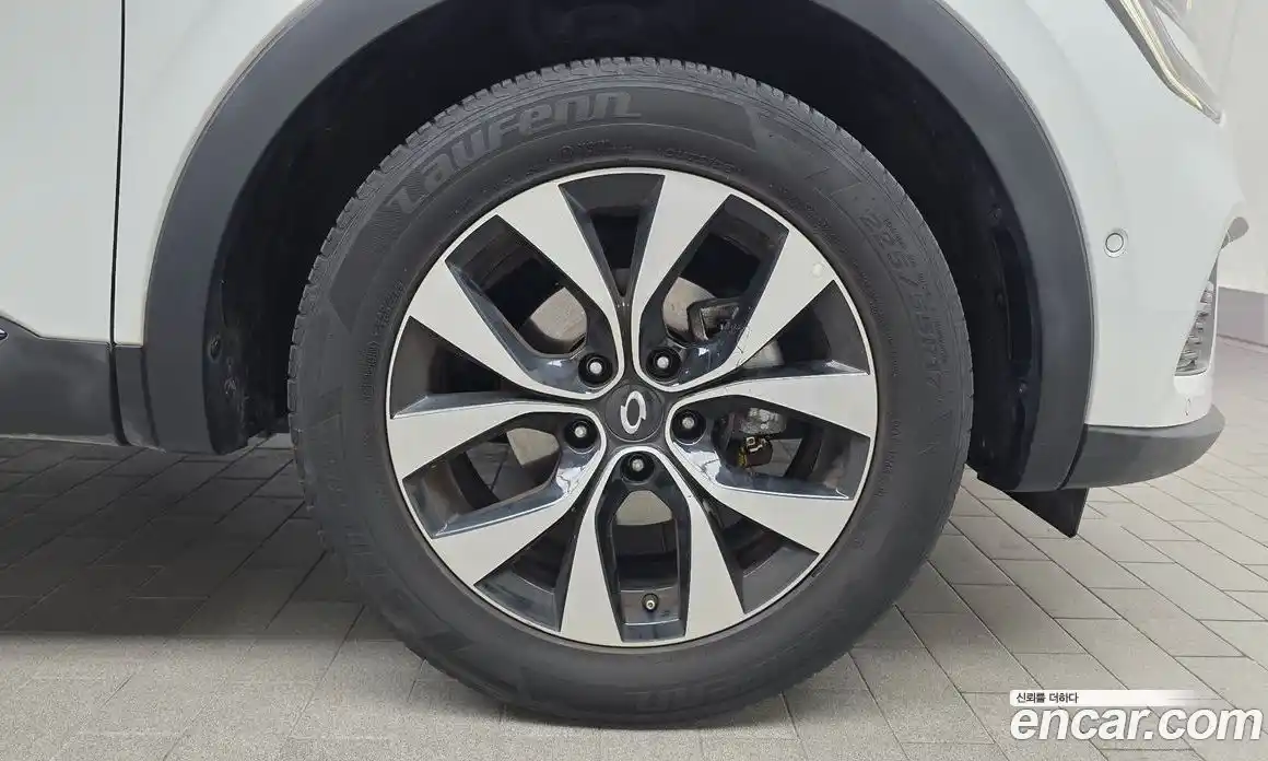 Renault XM3 2023 1.6 Автомат в Москве № 148282, фото 3