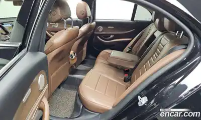 Mercedes-Benz E-Class 2018 2.0 Автомат в Москве № 150823, миниатюра 12