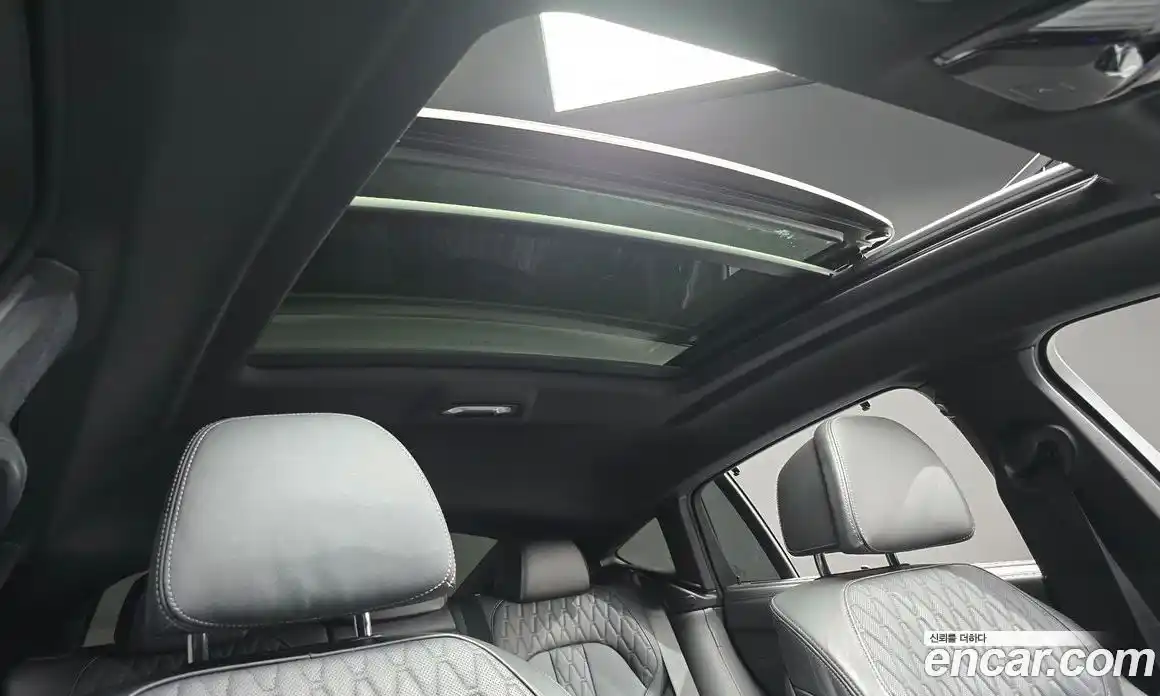 BMW X6 2023 3.0 Автомат в Москве № 156893, фото 4