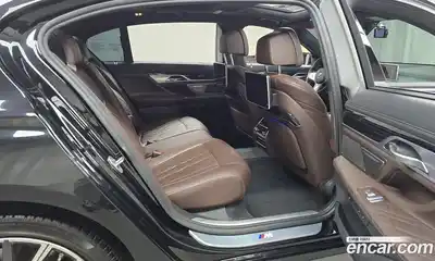 BMW 7-Series 2022 3.0 Автомат в Москве № 159526, миниатюра 3