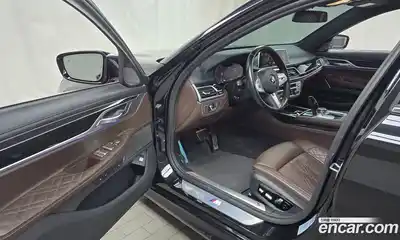 BMW 7-Series 2022 3.0 Автомат в Москве № 159526, миниатюра 10