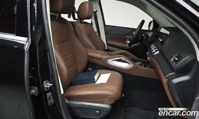 Mercedes-Benz GLE-Class 2024 2.0 Автомат в Москве № 160215, миниатюра 9