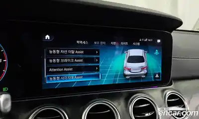 Mercedes-Benz E-Class 2021 1.9 Автомат в Москве № 160780, миниатюра 10