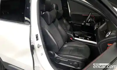 Mercedes-Benz GLA-Class 2022 2.0 Автомат в Москве № 161310, миниатюра 2