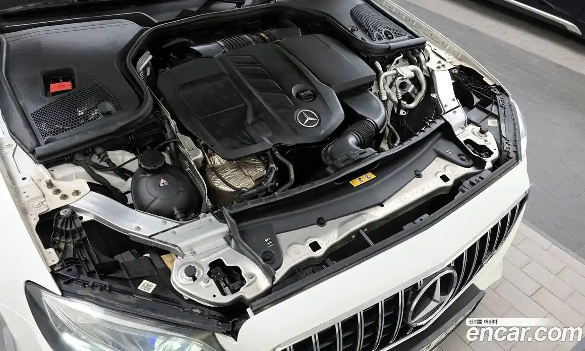 Mercedes-Benz E-Class 2019 1.9 Автомат в Москве № 161395, фото 16