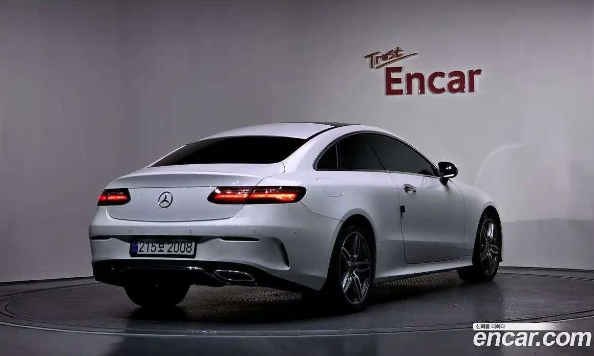 Mercedes-Benz E-Class 2019 1.9 Автомат в Москве № 161395, фото 18