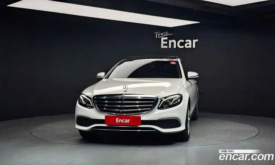 Mercedes-Benz E-Class 2019 2.0 Автомат в Москве № 161553, фото 7