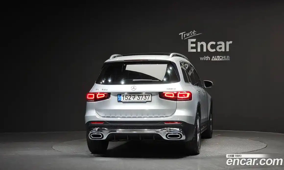 Mercedes-Benz GLB-Class 2021 2.0 Автомат в Москве № 161675, фото 11