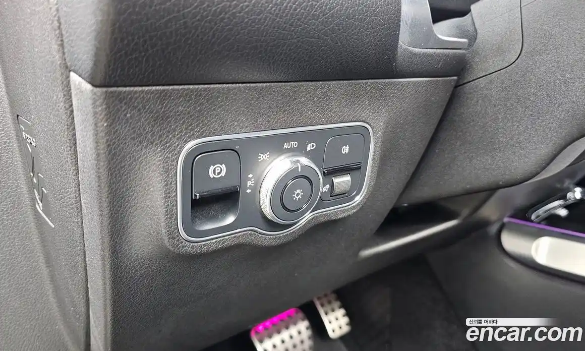 Mercedes-Benz GLB-Class 2021 2.0 Автомат в Москве № 161675, фото 12