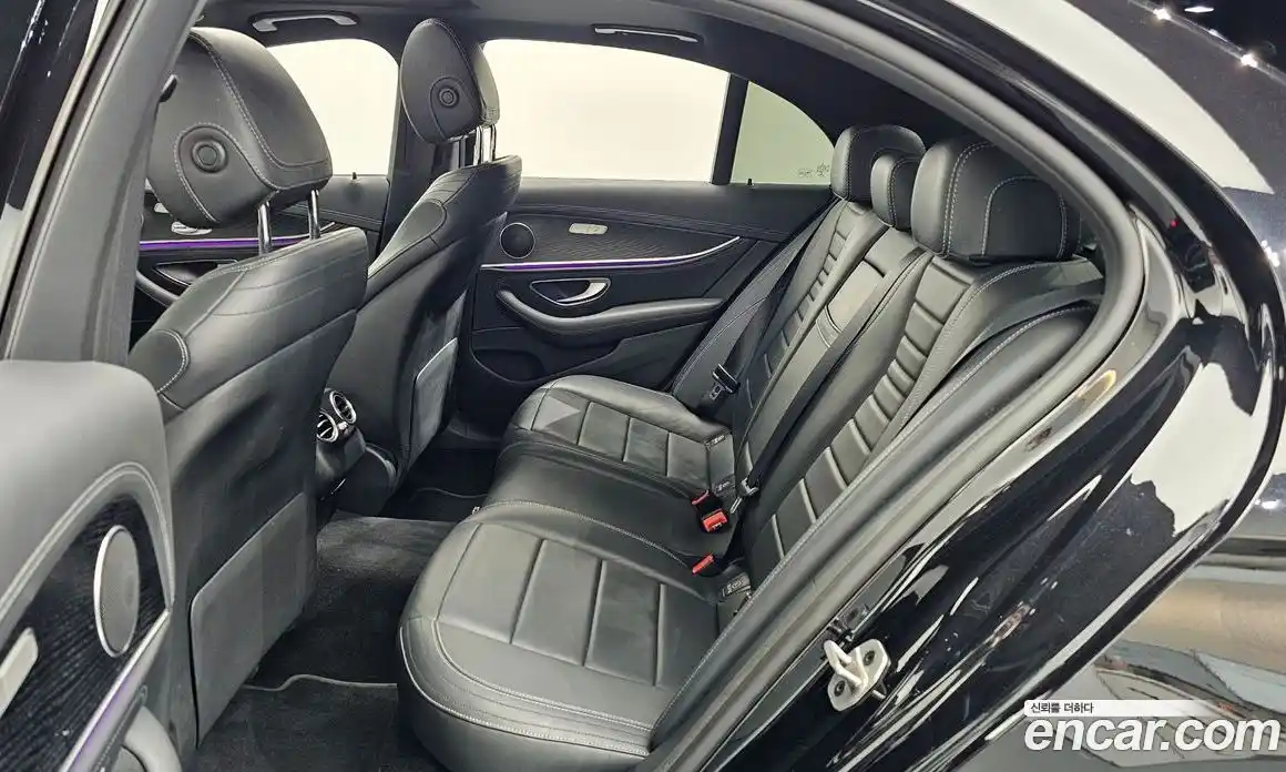 Mercedes-Benz E-Class 2021 1.9 Автомат в Москве № 161855, фото 16