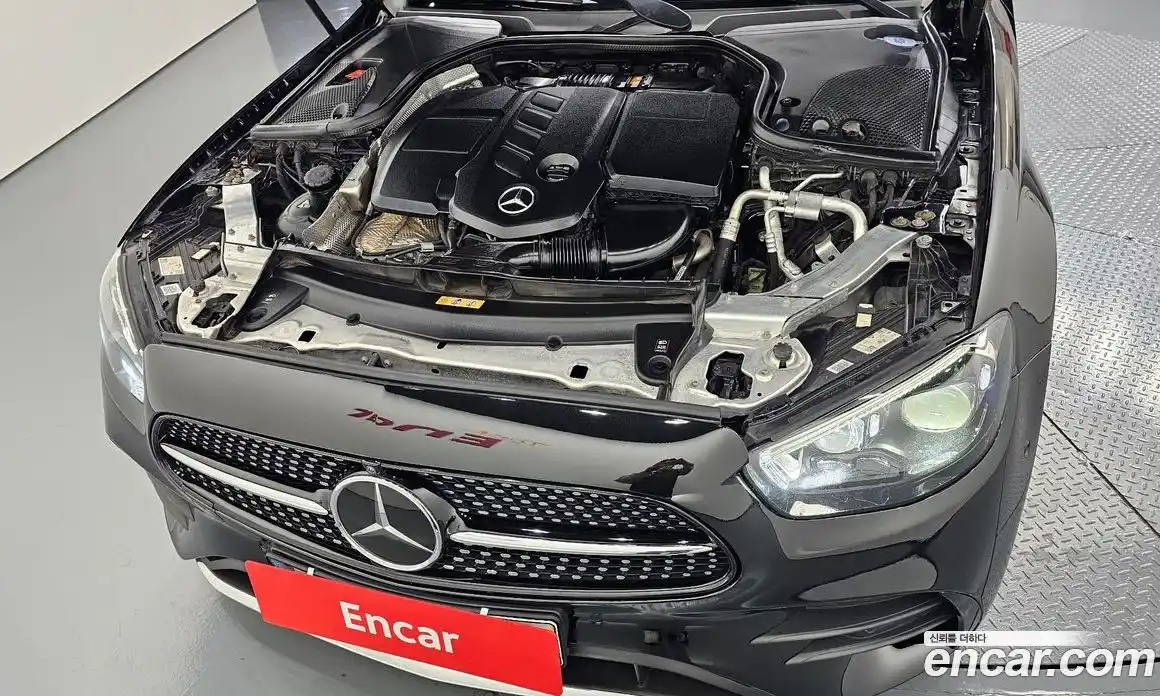 Mercedes-Benz E-Class 2021 1.9 Автомат в Москве № 161855, фото 3