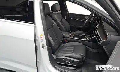 Audi A6 2025 2.0 Автомат в Москве № 162292, миниатюра 5