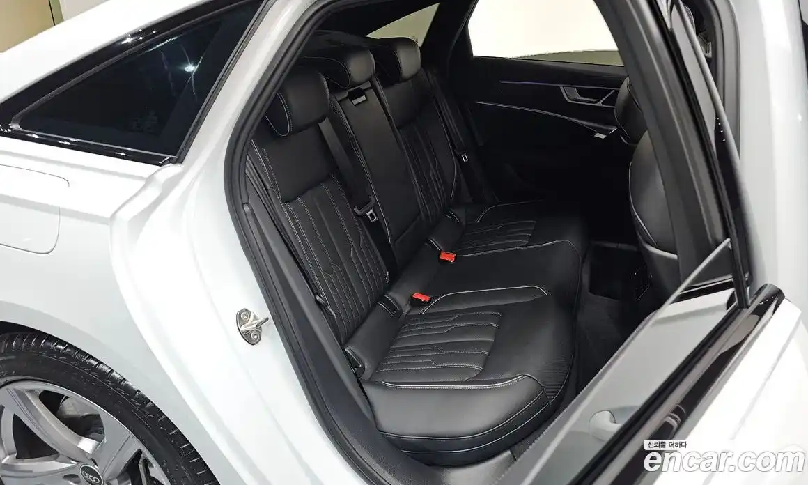 Audi A6 2025 2.0 Автомат в Москве № 162292, фото 10