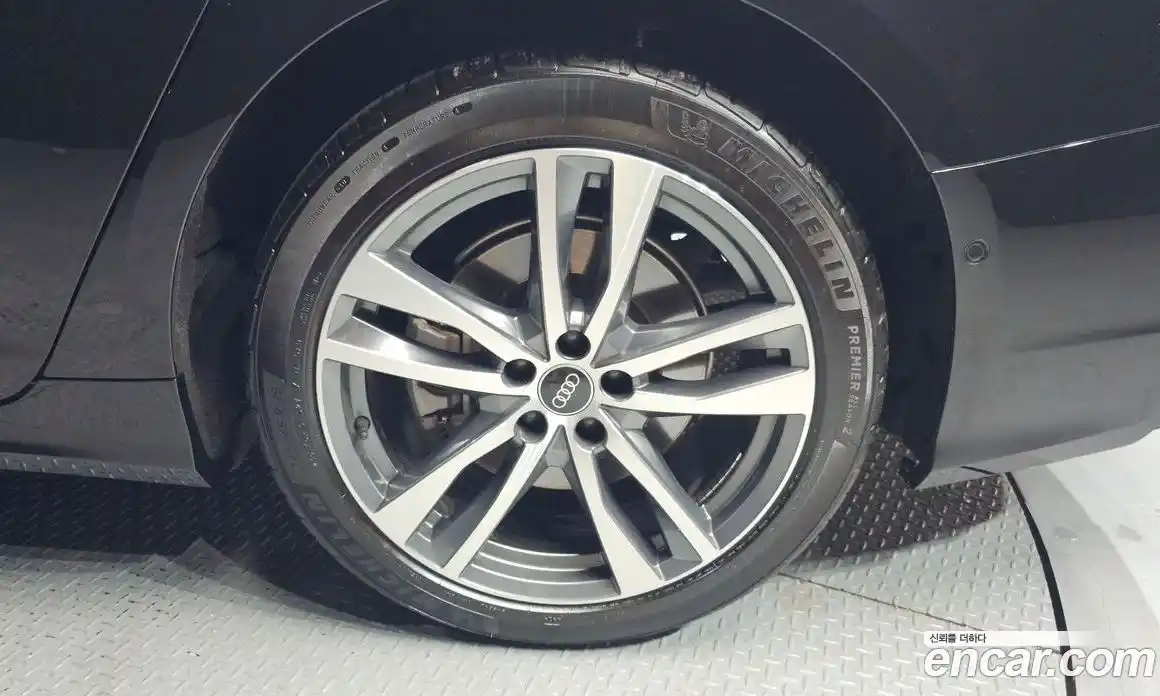 Audi A6 2023 2.0 Автомат в Москве № 163196, фото 3