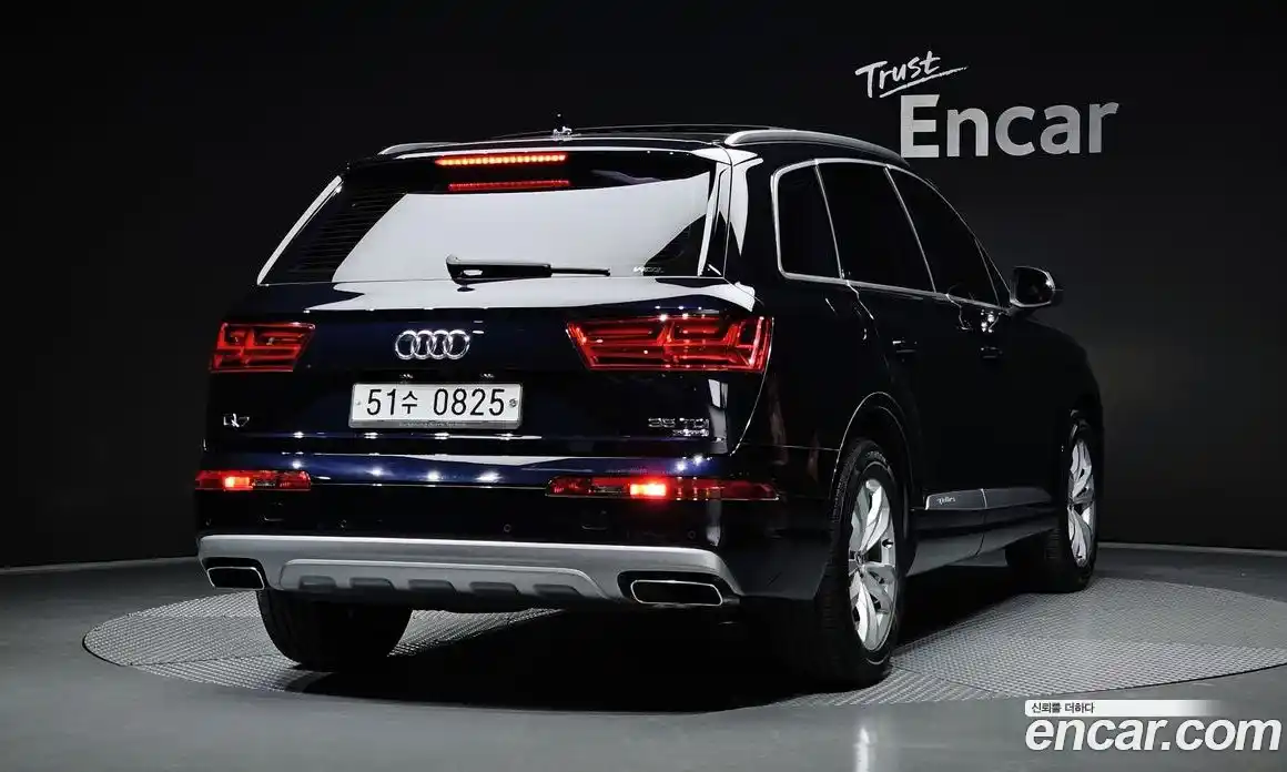 Audi Q7 2016 3.0 Автомат в Москве № 163476, фото 10