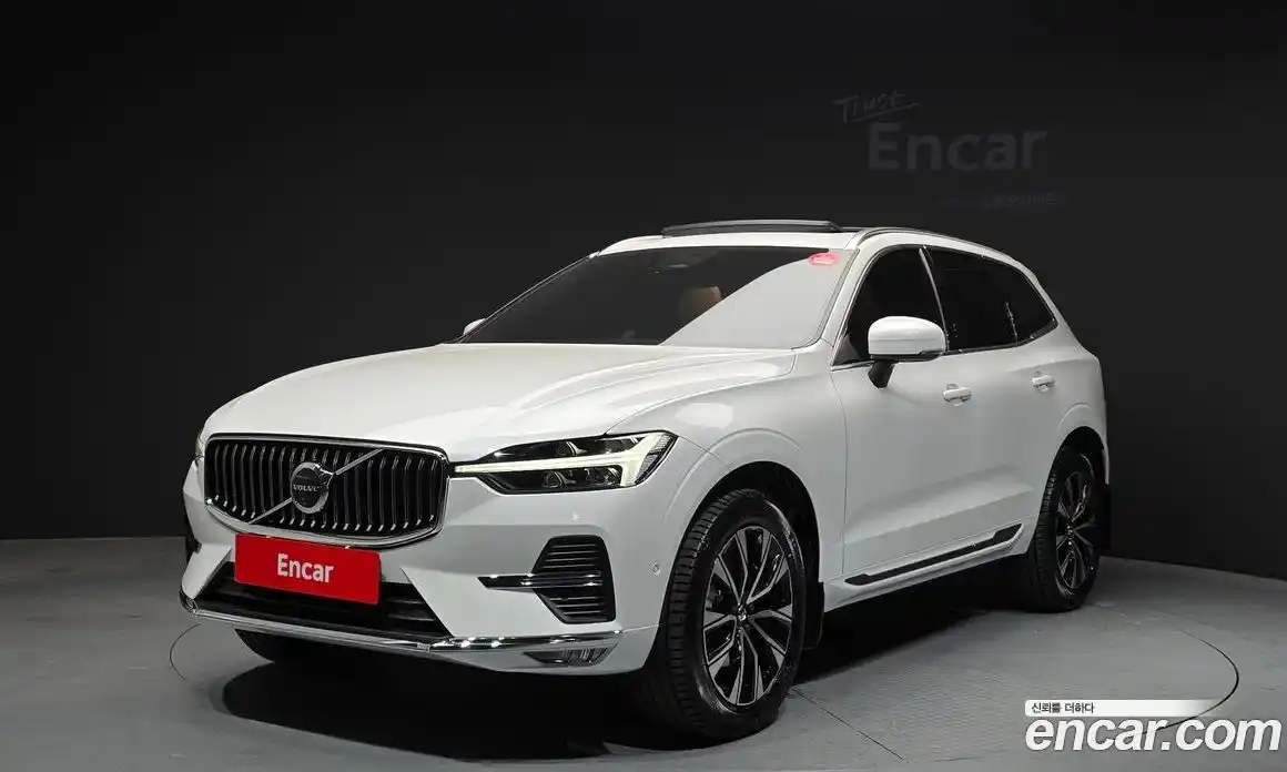 Volvo XC60 2024 2.0 Автомат в Москве № 164227, фото 6
