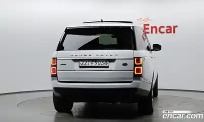 Land Rover Range-Rover 2019 4.4 Автомат в Москве № 166208, миниатюра 3