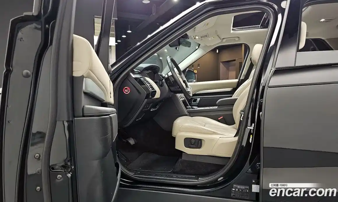 Land Rover Discovery 2020 3.0 Автомат в Москве № 166295, фото 14