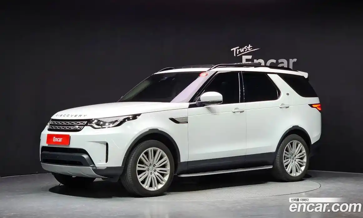 Land Rover Discovery 2017 3.0 Автомат в Москве № 166358, фото 9