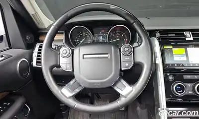 Land Rover Discovery 2017 3.0 Автомат в Москве № 166358, миниатюра 10