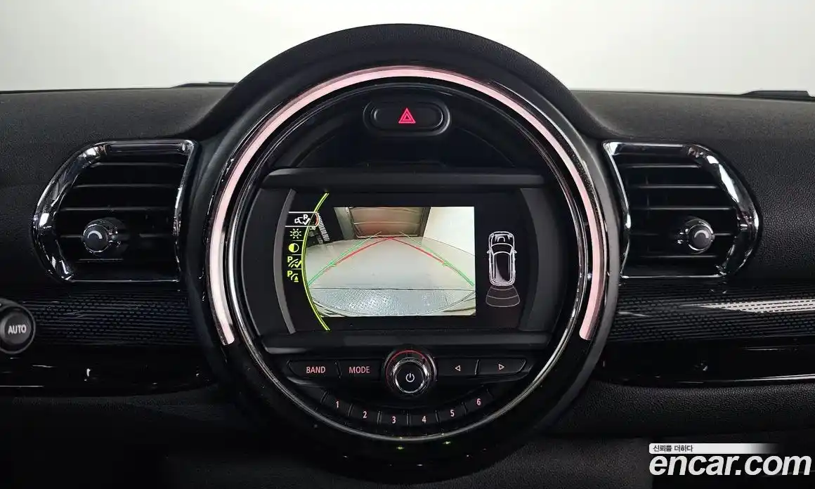 Mini Clubman 2016 2.0 Автомат в Москве № 167302, фото 17