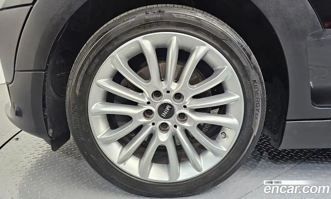 Mini Clubman 2016 2.0 Автомат в Москве № 167302, фото 6