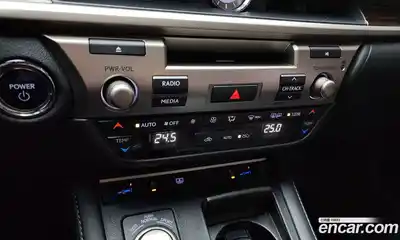 Lexus ES 2016 2.5 Автомат в Москве № 168210, миниатюра 5