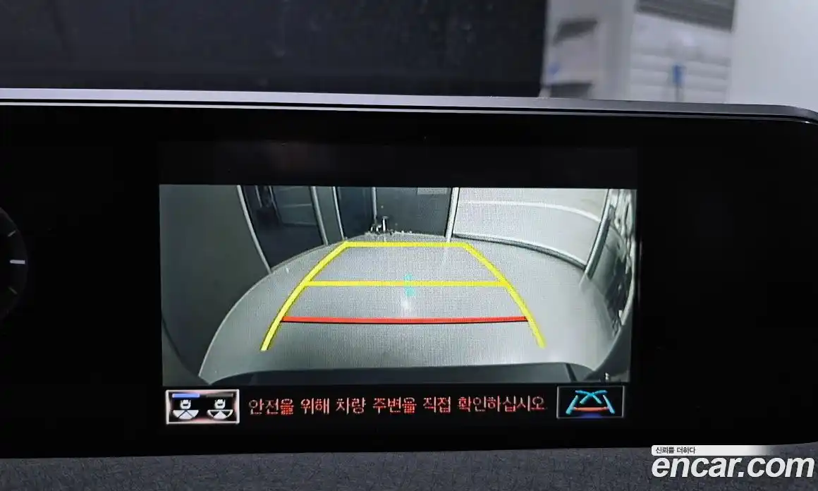 Lexus UX 2021 2.0 Автомат в Москве № 168318, фото 12