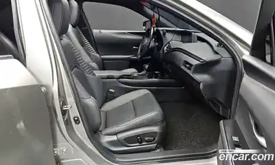 Lexus UX 2021 2.0 Автомат в Москве № 168318, миниатюра 5