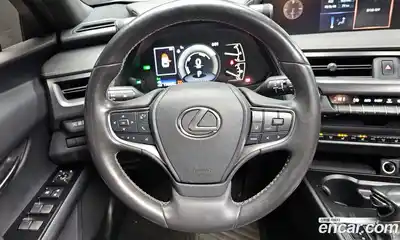 Lexus UX 2021 2.0 Автомат в Москве № 168318, миниатюра 6