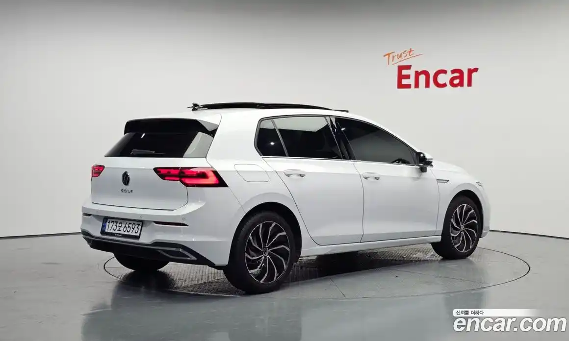 Volkswagen Golf 2024 2.0 Автомат в Москве № 168464, фото 11