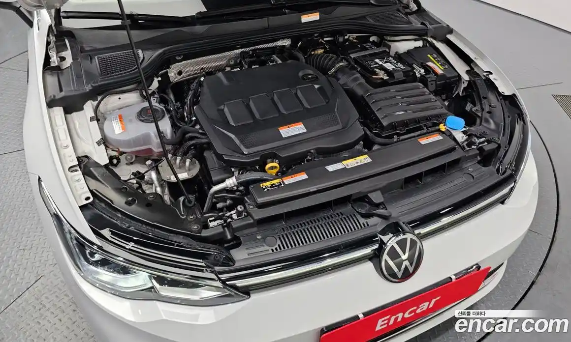 Volkswagen Golf 2024 2.0 Автомат в Москве № 168464, фото 7