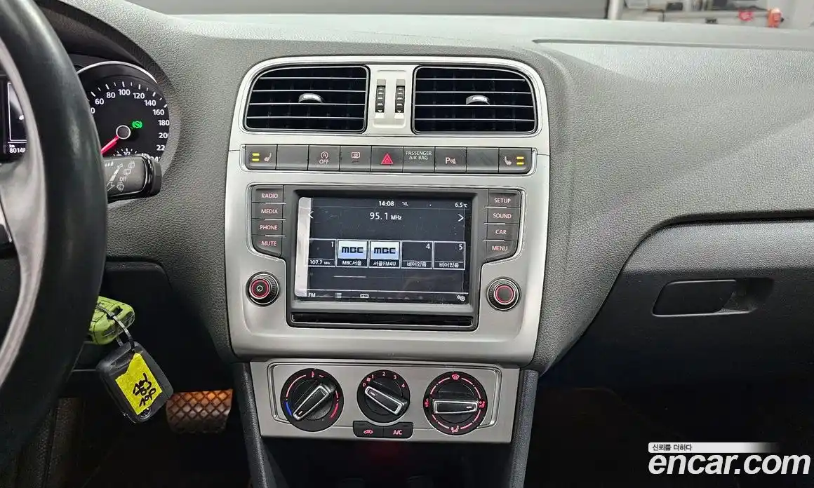 Volkswagen Polo 2016 1.4 Автомат в Москве № 168893, фото 6