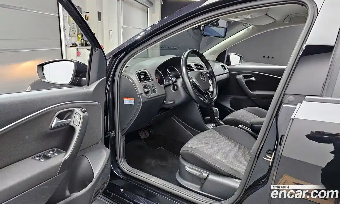 Volkswagen Polo 2016 1.4 Автомат в Москве № 168893, фото 7