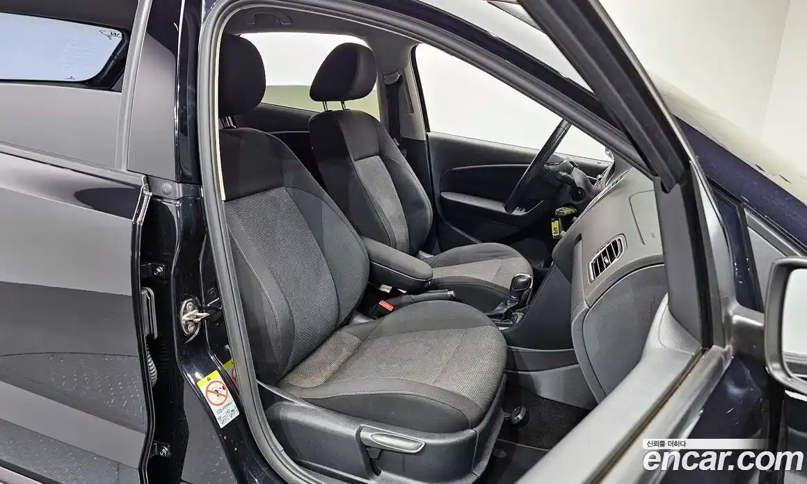 Volkswagen Polo 2016 1.4 Автомат в Москве № 168893, фото 8