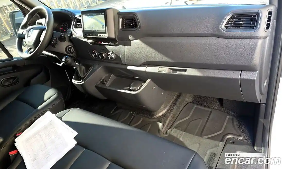 Renault Master 2024 2.3 Механическая в Москве № 176248, фото 14