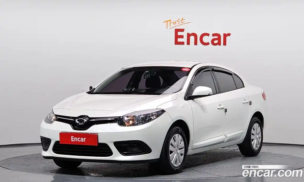 Renault SM3 2015 1.6 Автомат в Москве № 179099, фото 20