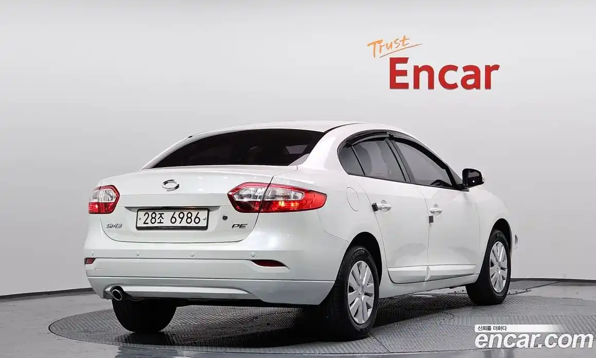 Renault SM3 2015 1.6 Автомат в Москве № 179099, фото 3