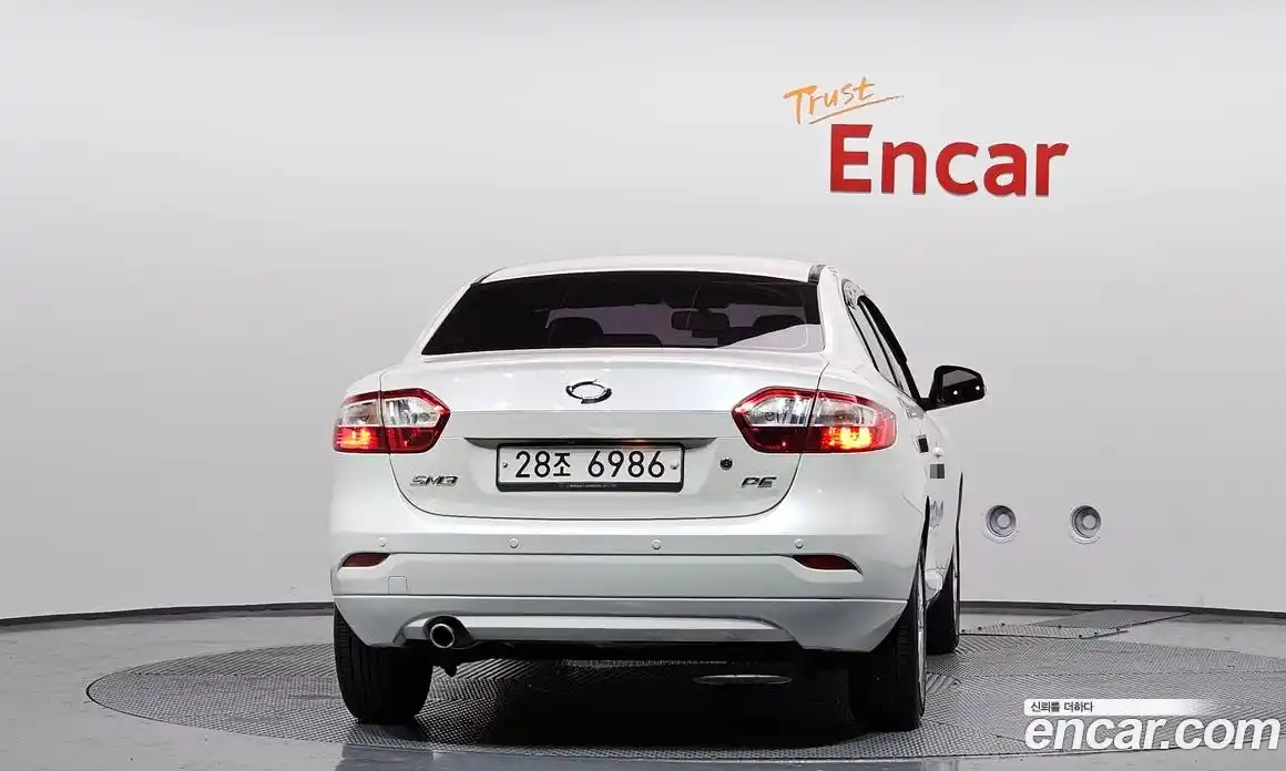 Renault SM3 2015 1.6 Автомат в Москве № 179099, фото 7